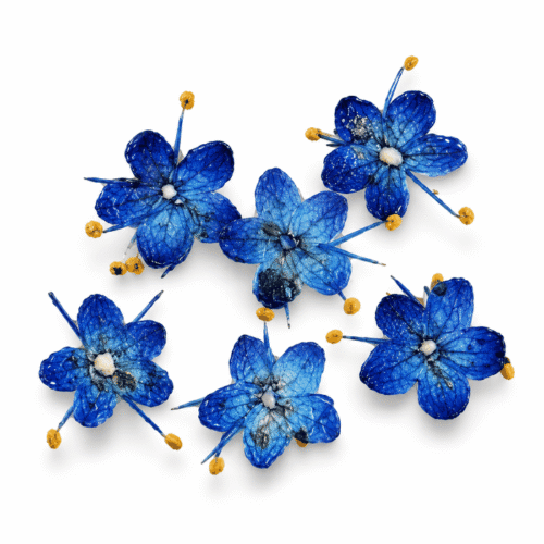 Flores azules para decoración de uñas